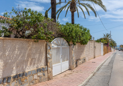 Resale · Villa · Torrevieja · Rocio del Mar