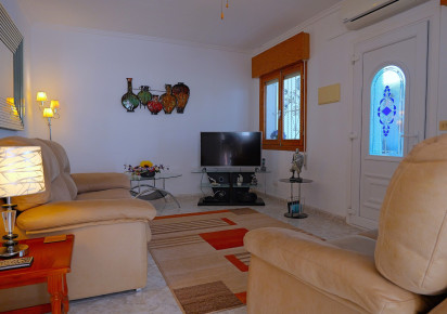 Resale · Villa · Torrevieja · Urbanización San Luis