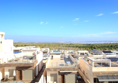 Resale · Villa · Villamartin