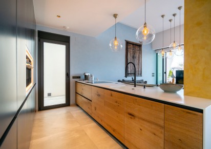 Resale · Villas · Rojales