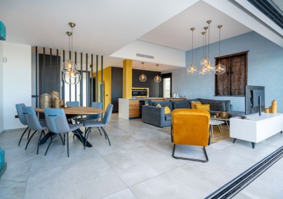 Resale · Villas · Rojales