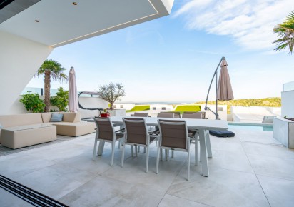 Resale · Villas · Rojales