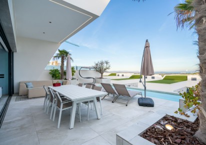 Resale · Villas · Rojales