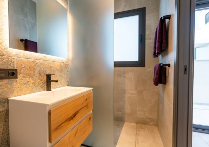 Resale · Villas · Rojales