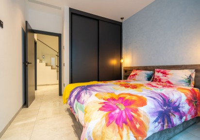 Resale · Villas · Rojales