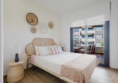 Reventa · APARTAMENTO · Orihuela Costa · valentino golf III