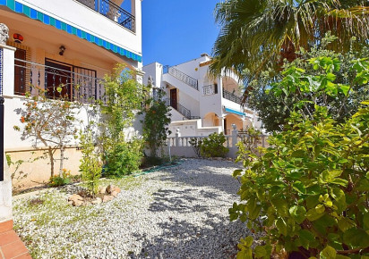 Reventa · APARTAMENTO PLANTA BAJA · Orihuela Costa · Villamartin area