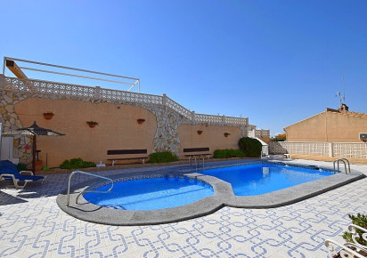 Reventa · APARTAMENTO PLANTA BAJA · Orihuela Costa · Villamartin area