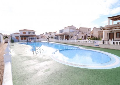 Reventa · APARTAMENTO PLANTA BAJA · Orihuela · Playa Flamenca