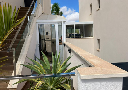 Reventa · APARTAMENTO PLANTA BAJA · San Miguel de Salinas