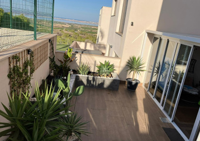 Reventa · APARTAMENTO PLANTA BAJA · San Miguel de Salinas