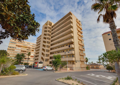 Reventa · APARTAMENTO · Torrevieja · Cabo cervera