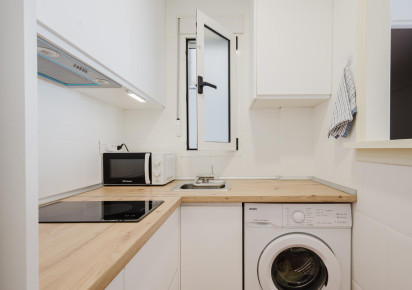 Reventa · APARTAMENTO · Torrevieja · Centro