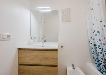 Reventa · APARTAMENTO · Torrevieja · Centro