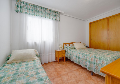 Reventa · APARTAMENTO · Torrevieja · Centro