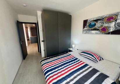 Reventa · APARTAMENTO · Torrevieja · CLUB NAUTICO TORREVIEJA