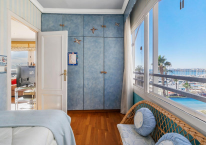 Reventa · APARTAMENTO · Torrevieja · CLUB NAUTICO TORREVIEJA