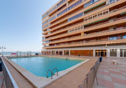 Reventa · APARTAMENTO · Torrevieja · El Acequión