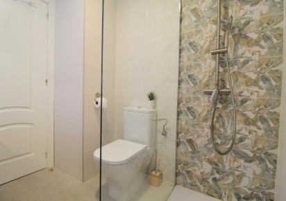 Reventa · APARTAMENTO · Torrevieja · La Veleta