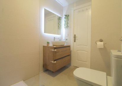 Reventa · APARTAMENTO · Torrevieja · La Veleta