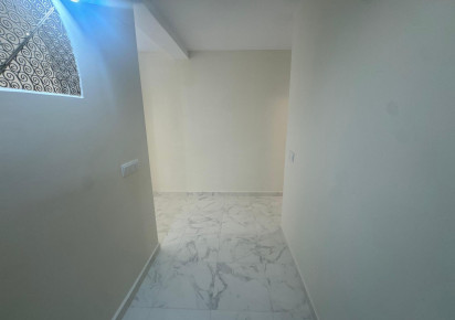 Reventa · APARTAMENTO · Torrevieja · Muelle Pesquero