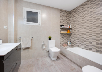 Reventa · APARTAMENTO · Torrevieja · Piscinas naturales