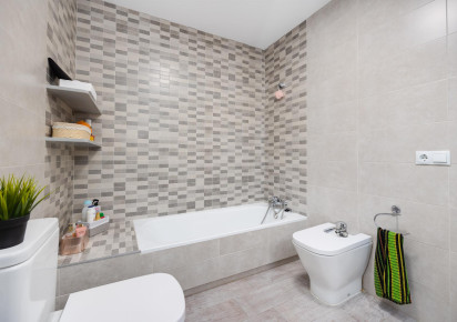 Reventa · APARTAMENTO · Torrevieja · Piscinas naturales