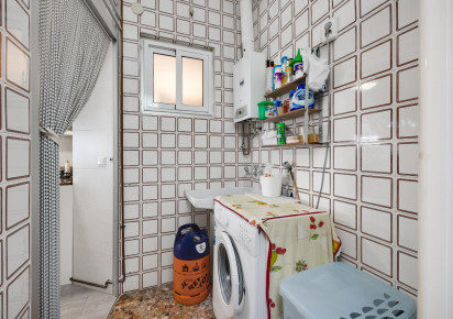 Reventa · APARTAMENTO · Torrevieja · Piscinas naturales
