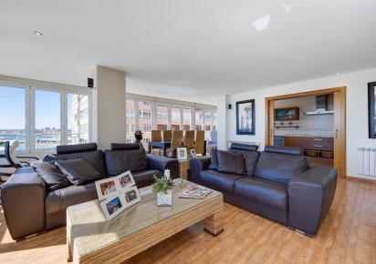 Reventa · APARTAMENTO · Torrevieja · Playa Acequion