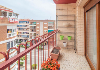 Reventa · APARTAMENTO · Torrevieja · Playa Acequion