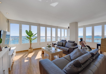 Reventa · APARTAMENTO · Torrevieja · Playa Acequion