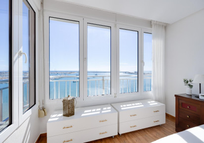 Reventa · APARTAMENTO · Torrevieja · Playa Acequion