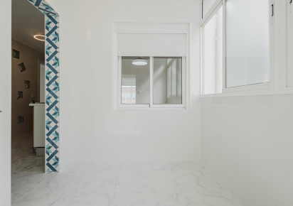 Reventa · APARTAMENTO · Torrevieja · Playa de La Acequion