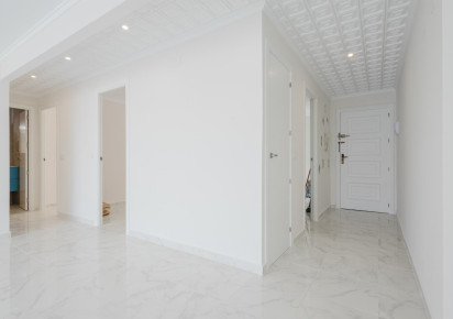 Reventa · APARTAMENTO · Torrevieja · Playa de La Acequion