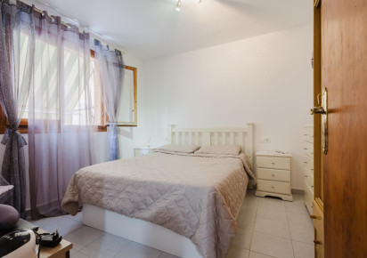 Reventa · APARTAMENTO · Torrevieja · Playa de La Acequion