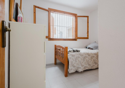 Reventa · APARTAMENTO · Torrevieja · Playa de La Acequion