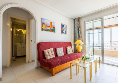 Reventa · APARTAMENTO · Torrevieja · Playa del Acequión