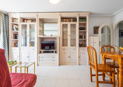 Reventa · APARTAMENTO · Torrevieja · Playa del Acequión