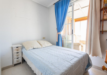 Reventa · APARTAMENTO · Torrevieja · Playa del Acequión