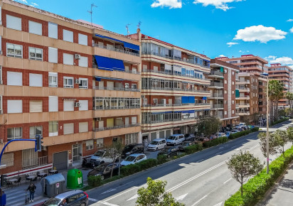 Reventa · APARTAMENTO · Torrevieja · Playa del Acequión