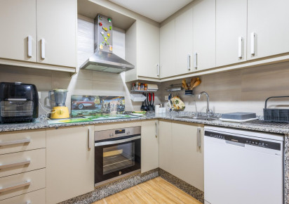 Reventa · APARTAMENTO · Torrevieja · Playa del Acequión
