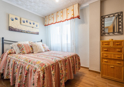Reventa · APARTAMENTO · Torrevieja · Playa del Acequión