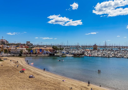 Reventa · APARTAMENTO · Torrevieja · Playa del Acequión