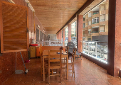 Reventa · APARTAMENTO · Torrevieja · Playa del Acequión