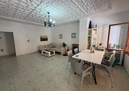 Reventa · APARTAMENTO · Torrevieja · Playa del Acequión