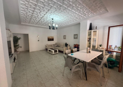 Reventa · APARTAMENTO · Torrevieja · Playa del Acequión