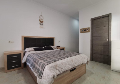 Reventa · APARTAMENTO · Torrevieja · Playa del Acequión