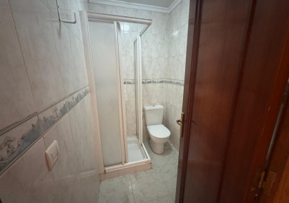 Reventa · APARTAMENTO · Torrevieja · Playa del Acequión