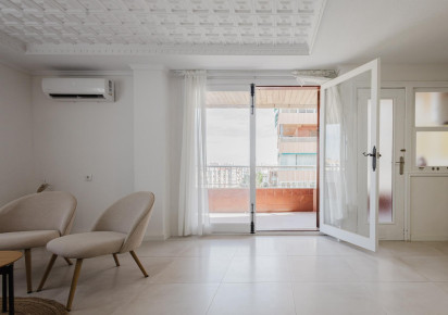 Reventa · APARTAMENTO · Torrevieja · Playa del Acequión