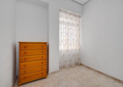 Reventa · APARTAMENTO · Torrevieja · Playa del Acequión